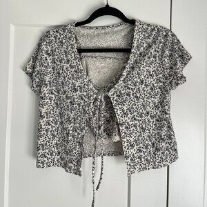 AEO White and Blue Floral Tank and Short Sleeve Two Piece Set